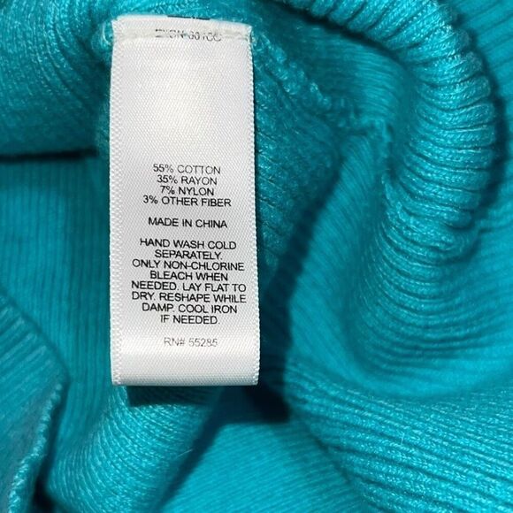 Express Teal V-Neck Sweater - Size Small - Picture 4 of 9